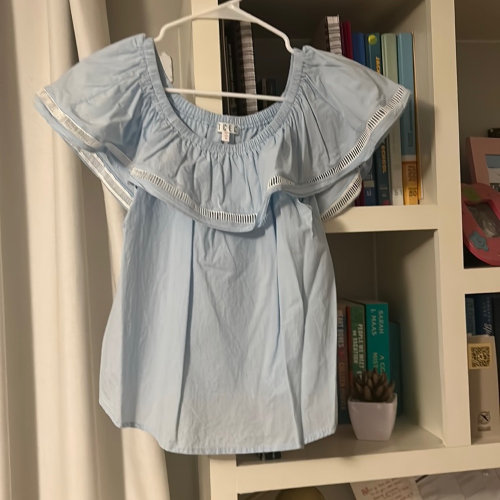 TCEC strapless blue shirt